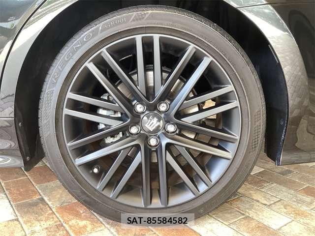 Toyota CROWN SEDAN 2021-07 7453661-16
