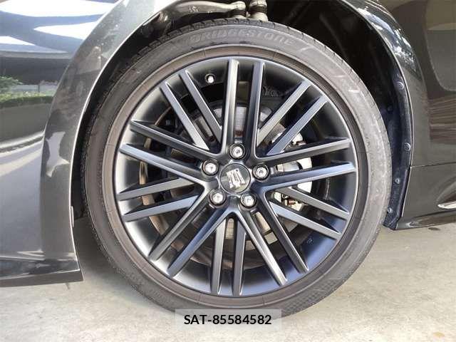 Toyota CROWN SEDAN 2021-07 7453661-17