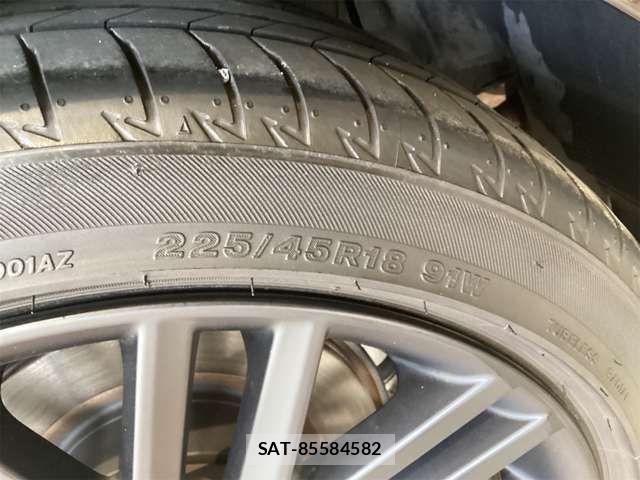 Toyota CROWN SEDAN 2021-07 7453661-18