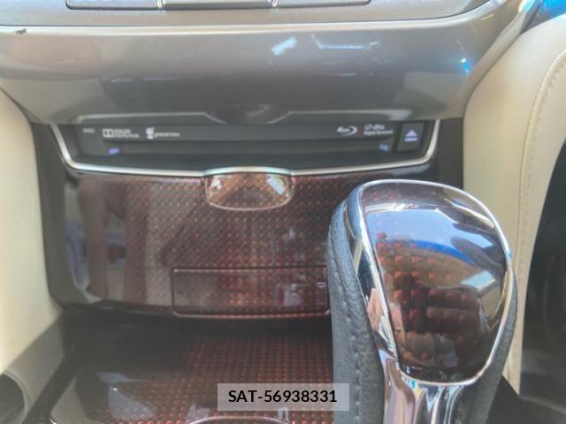 Toyota CROWN SEDAN 2016-03 7453690-21