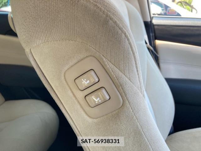 Toyota CROWN SEDAN 2016-03 7453690-25