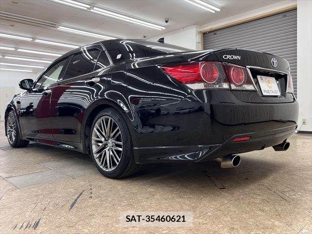 Toyota CROWN SEDAN 2016-01 7453683-18