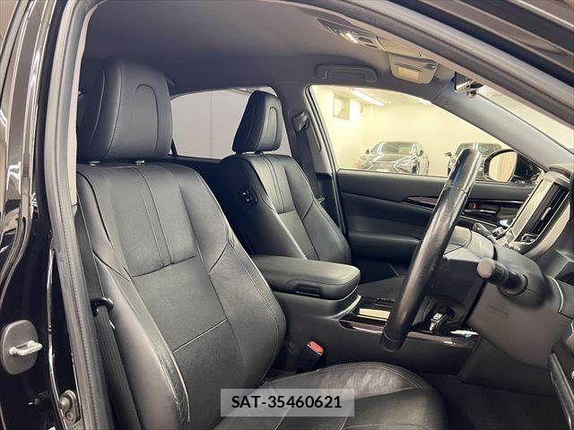 Toyota CROWN SEDAN 2016-01 7453683-6