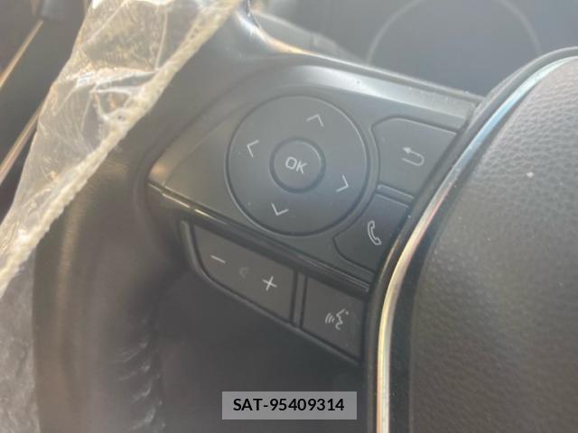 Toyota CROWN SEDAN 2018-08 7453679-15