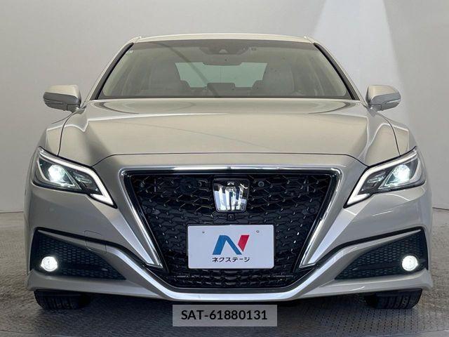Toyota CROWN SEDAN 2019-06 7453678-14