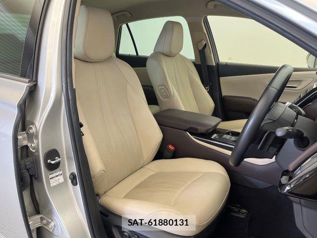 Toyota CROWN SEDAN 2019-06 7453678-2