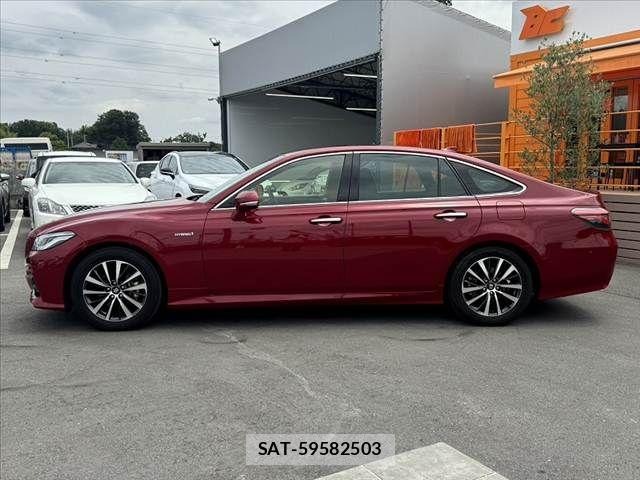 Toyota CROWN SEDAN 2019-05 7453673-10