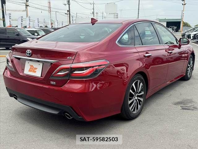 Toyota CROWN SEDAN 2019-05 7453673-14