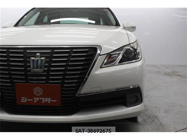 Toyota CROWN SEDAN 2014-03 7453694-13