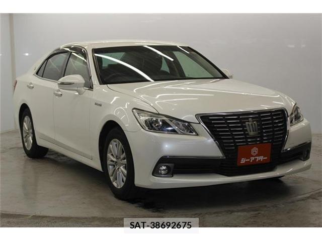 Toyota CROWN SEDAN 2014-03 7453694-2