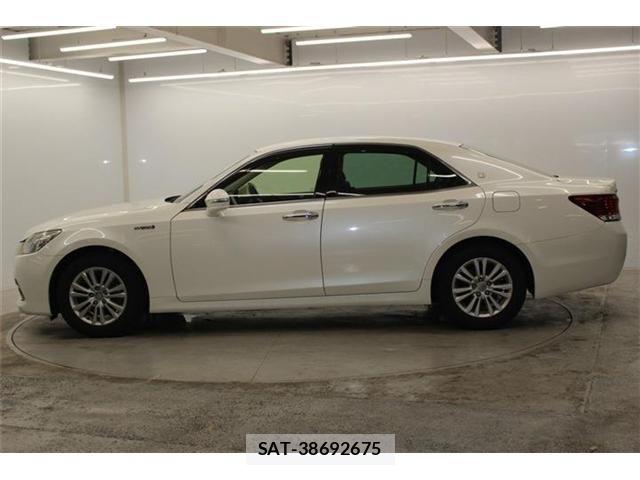 Toyota CROWN SEDAN 2014-03 7453694-7