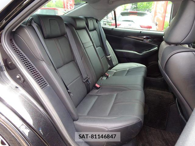 Toyota CROWN SEDAN 2013-04 7453682-17