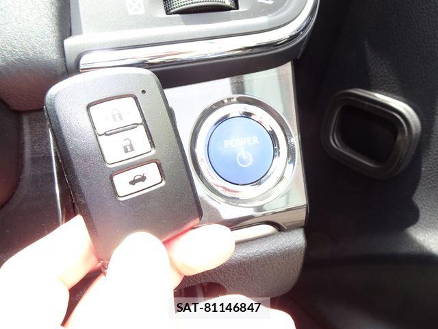 Toyota CROWN SEDAN 2013-04 7453682-24