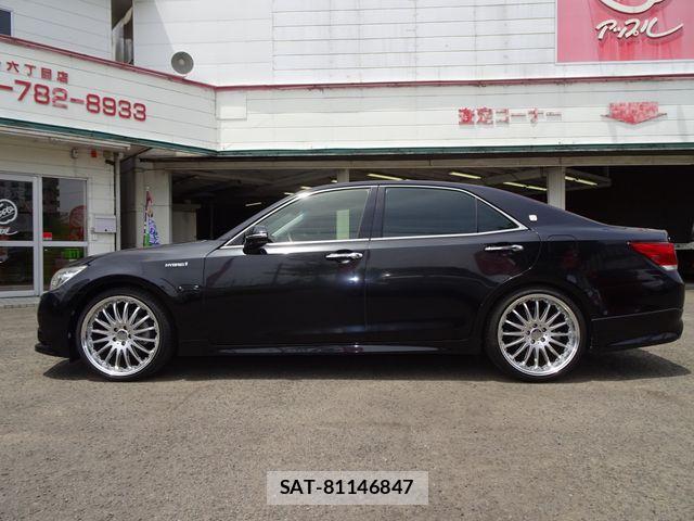 Toyota CROWN SEDAN 2013-04 7453682-7