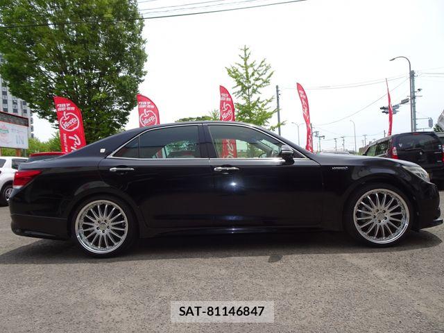 Toyota CROWN SEDAN 2013-04 7453682-8
