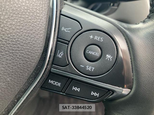 Toyota CROWN SEDAN 2021-09 7500059-11