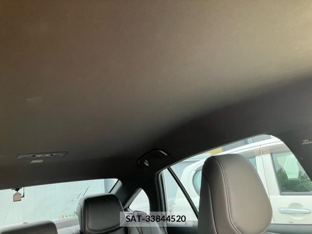 Toyota CROWN SEDAN 2021-09 7500059-20