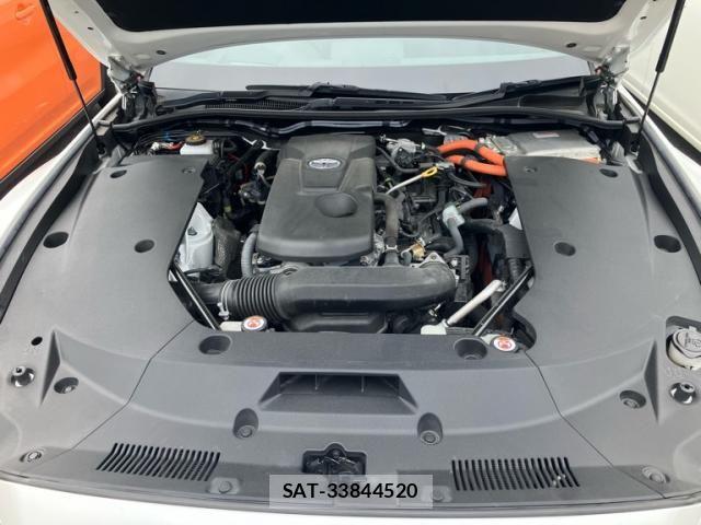 Toyota CROWN SEDAN 2021-09 7500059-24