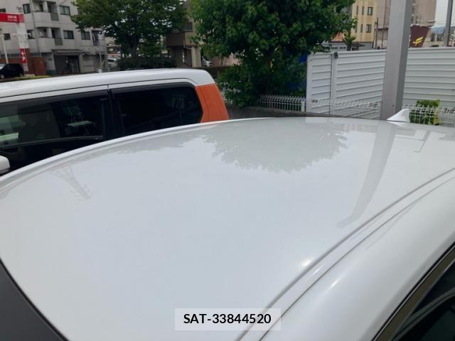 Toyota CROWN SEDAN 2021-09 7500059-6