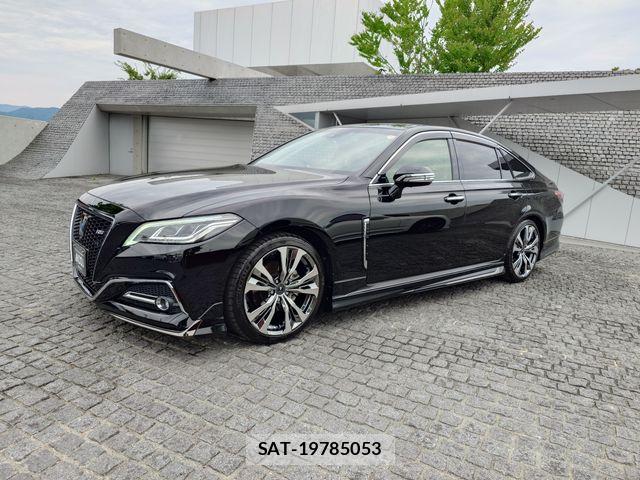 Toyota CROWN SEDAN 2021-06 7500053-1