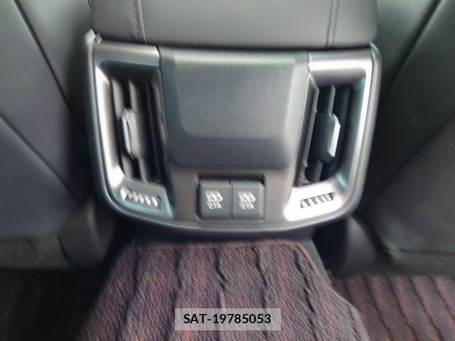 Toyota CROWN SEDAN 2021-06 7500053-22