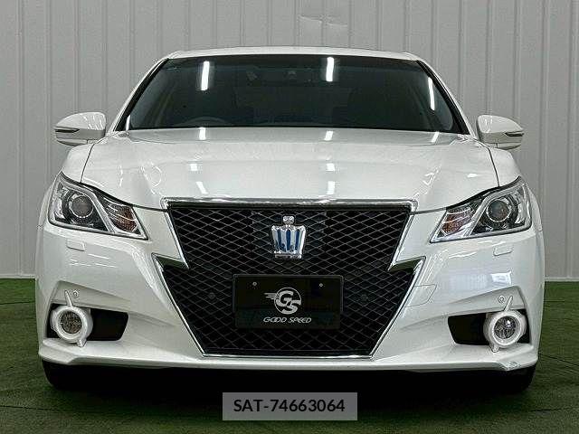 Toyota CROWN SEDAN 2013-11 7500064-11