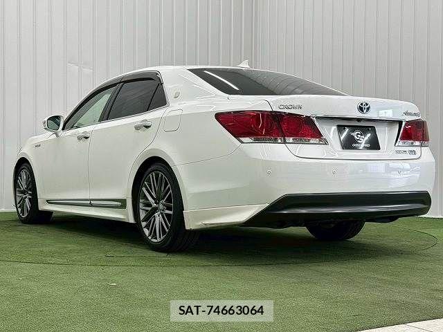 Toyota CROWN SEDAN 2013-11 7500064-16
