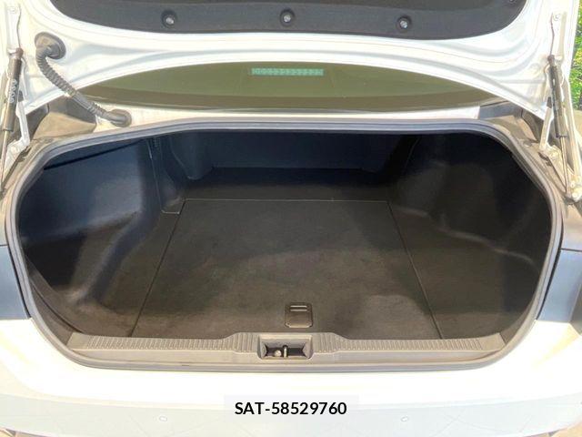 Toyota CROWN SEDAN 2019-09 7500061-9