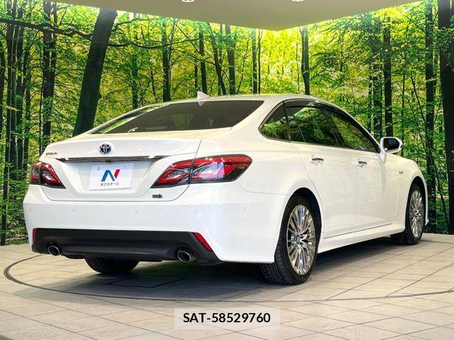 Toyota CROWN SEDAN 2019-09 7500061-16