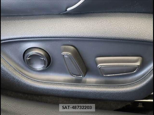 Toyota CROWN SEDAN 2020-05 7500058-21