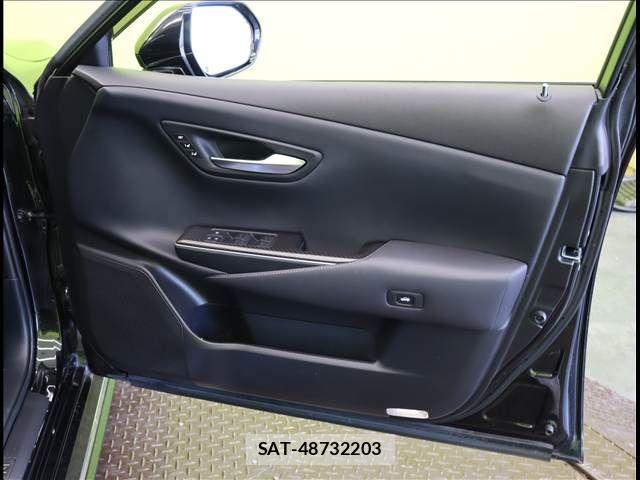 Toyota CROWN SEDAN 2020-05 7500058-23