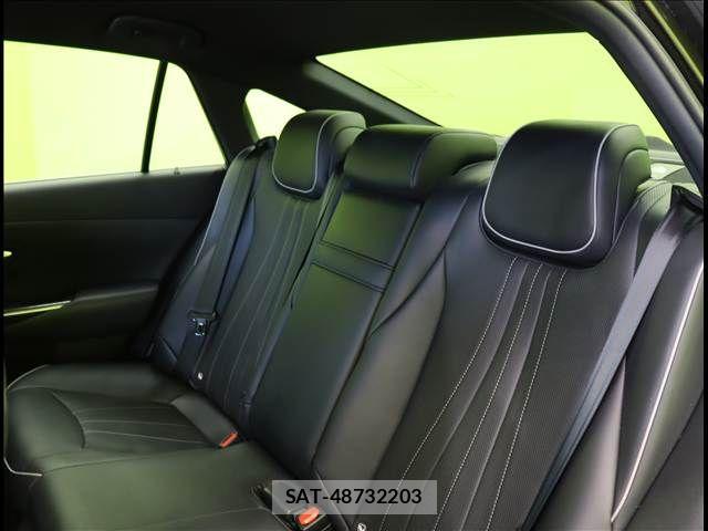 Toyota CROWN SEDAN 2020-05 7500058-28