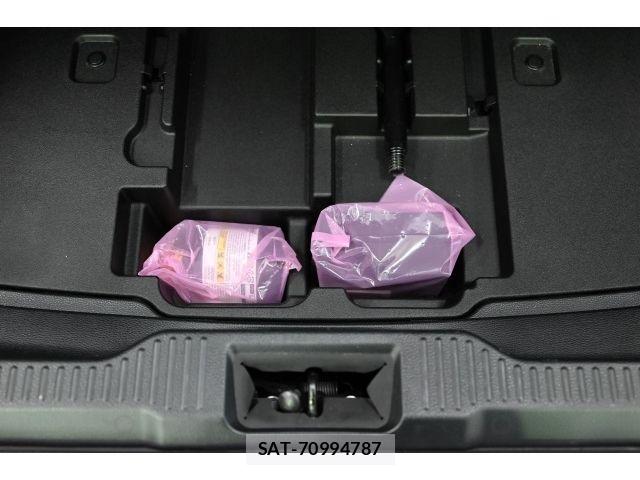 Toyota CROWN SEDAN 2021-03 7508433-11