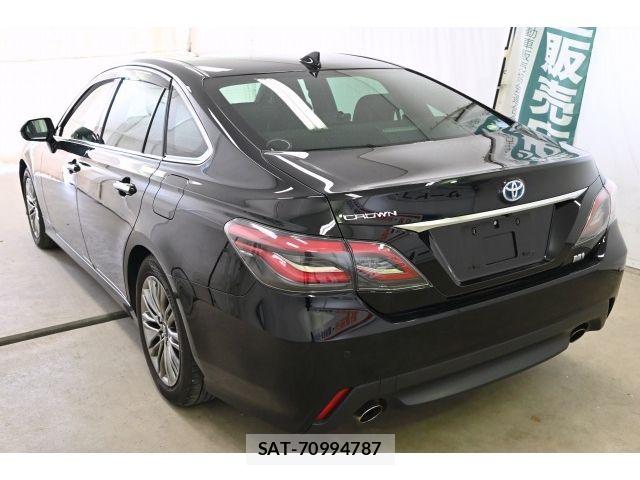 Toyota CROWN SEDAN 2021-03 7508433-2