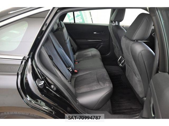 Toyota CROWN SEDAN 2021-03 7508433-8