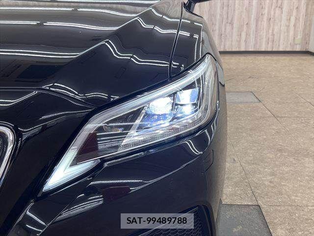 Toyota CROWN SEDAN 2021-05 7500063-10