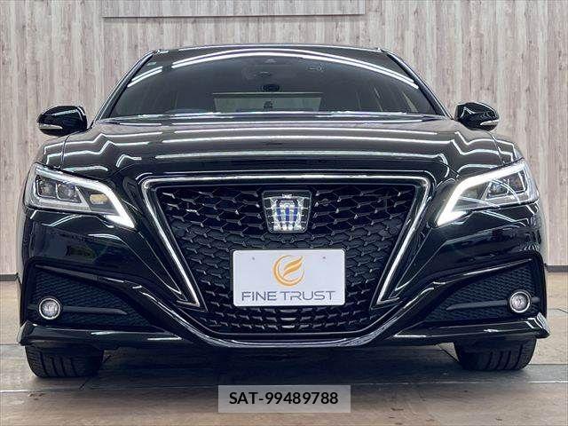 Toyota CROWN SEDAN 2021-05 7500063-13