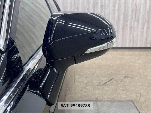 Toyota CROWN SEDAN 2021-05 7500063-24