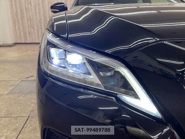 Toyota CROWN SEDAN 2021-05 7500063-29