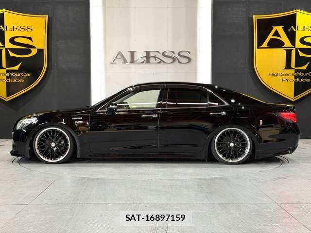 Toyota CROWN SEDAN 2013-04 7500065-9