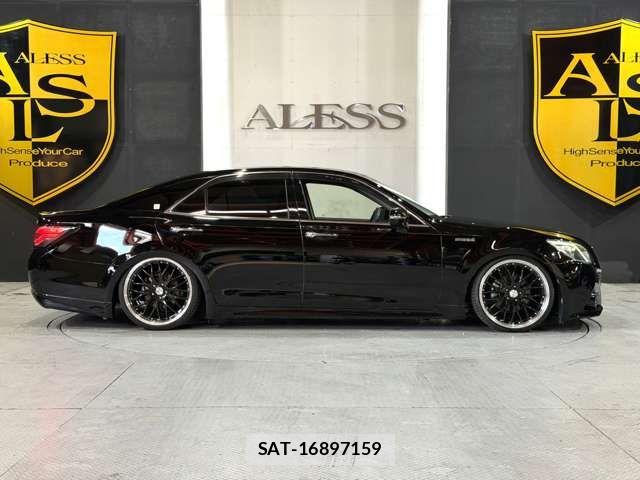 Toyota CROWN SEDAN 2013-04 7500065-14