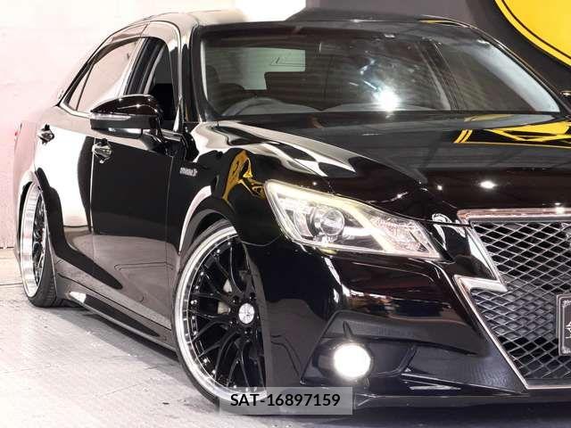 Toyota CROWN SEDAN 2013-04 7500065-1