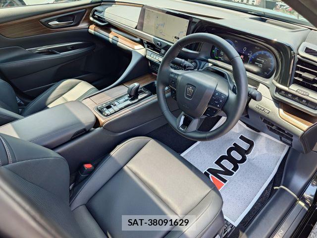 Toyota CROWN SEDAN 2023-12 7500051-10