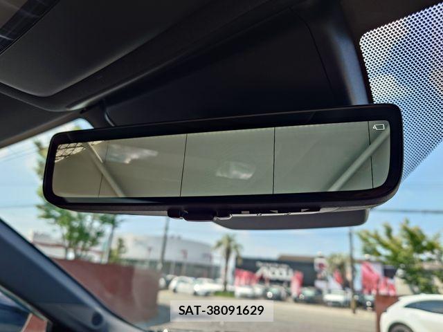 Toyota CROWN SEDAN 2023-12 7500051-15