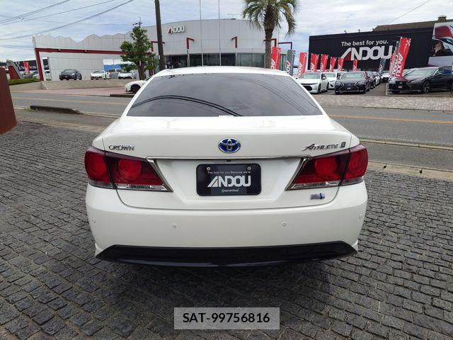 Toyota CROWN SEDAN 2015-03 7508437-6