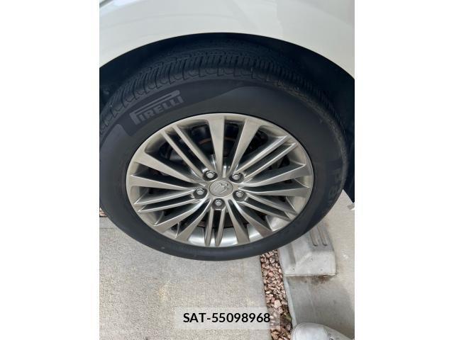 Toyota CROWN SEDAN 2015-11 7508441-6