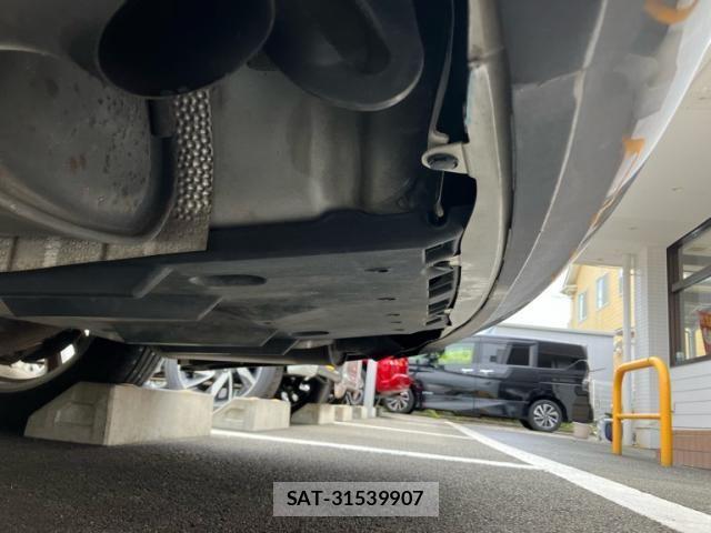 Toyota CROWN SEDAN 2015-08 7508443-9