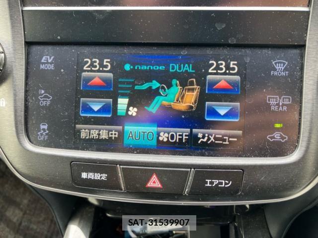 Toyota CROWN SEDAN 2015-08 7508443-19