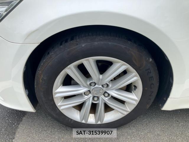 Toyota CROWN SEDAN 2015-08 7508443-3
