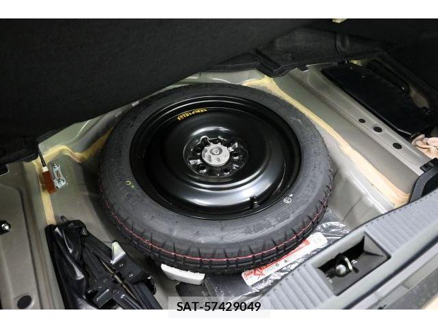 Toyota CROWN SEDAN 2018-05 7508435-11